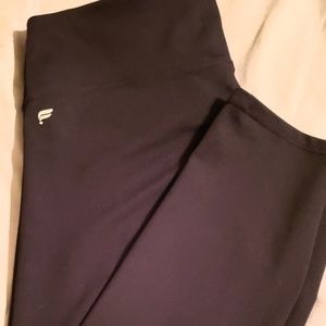 Fabletics high rise capri